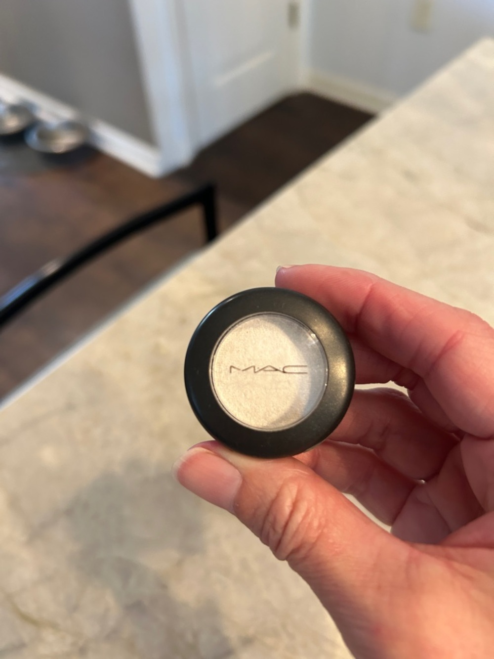 MAC Single White Frost Eyeshadow